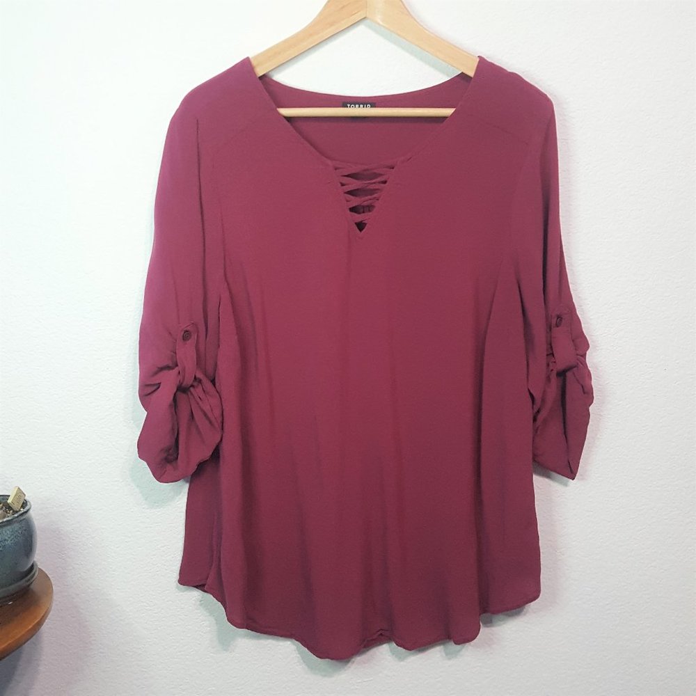 Torrid 3/4 Sleeve V Neck Shirt Size 1 (1X)